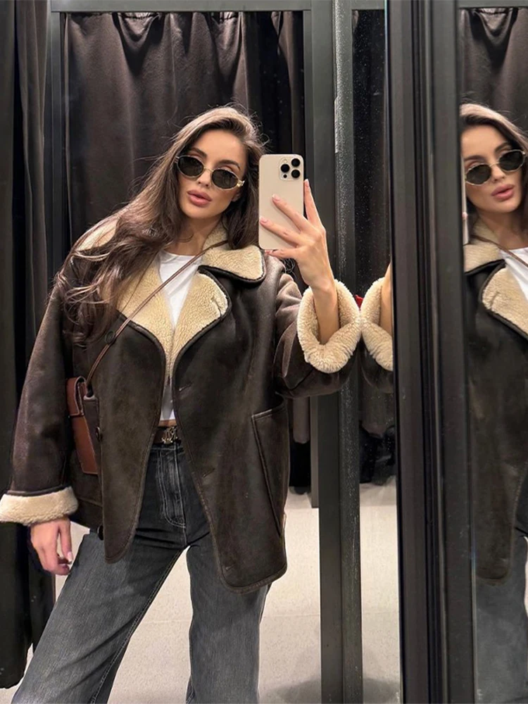 Fleece Fur Leather Jacket Coat Women Lapel Single Breasted Pocket Double-Sided Jackets Autumn Winter New Thicken Warm Lady Coats
Fleece Fur Leather Jacket Coat Women Lapel Single Breasted Pocket Double-Sided Jackets Autumn Winter New Thicken Warm Lady Coats