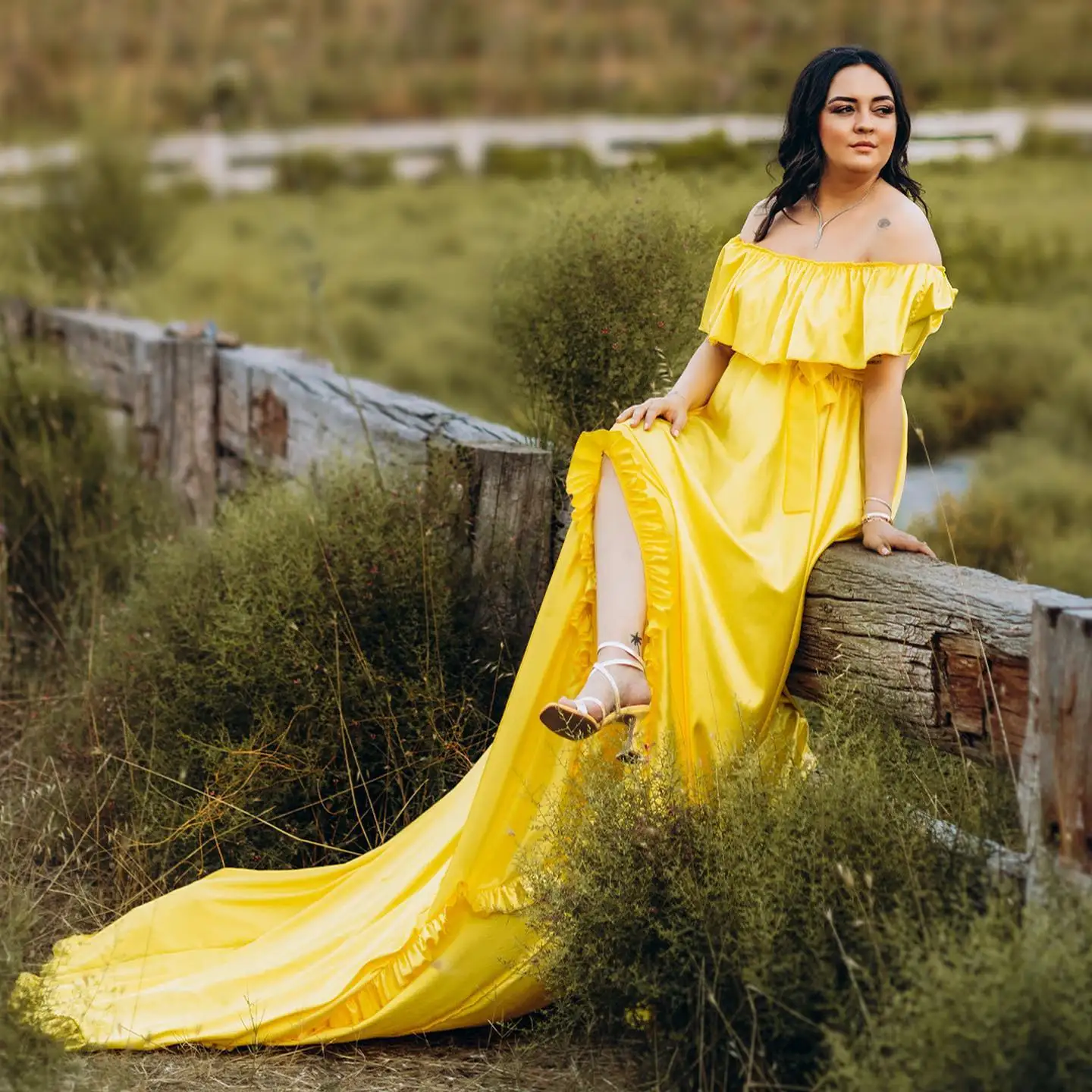 Yellow Satin Pregnant Woman Prom Dress For Photoshoot Sexy Short Sleeve Bridal Morning Robe Evening Gown Sleepwear Customized
Yellow Satin Pregnant Woman Prom Dress For Photoshoot Sexy Short Sleeve Bridal Morning Robe Evening Gown Sleepwear Customized