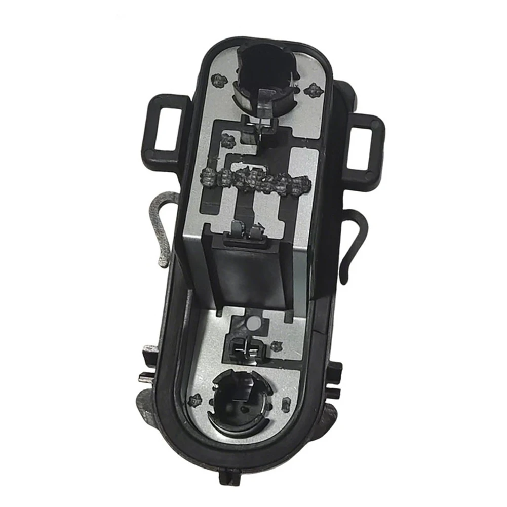Car Rear Light Side Wall Bulb Holder Base Tail Light Brake Lamp Holder 63217413055 For BMW For 2 Series For F46
Car Rear Light Side Wall Bulb Holder Base Tail Light Brake Lamp Holder 63217413055 For BMW For 2 Series For F46