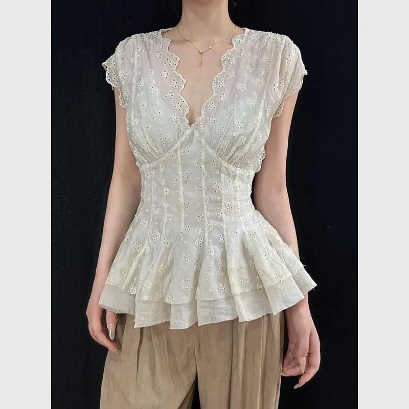 Hmsevenjz French White Lace Hollow Out Shirt for Women's Summer V-neck Short-sleeved Slim Fit Shirt Fashion Female Clothes
Hmsevenjz French White Lace Hollow Out Shirt for Women's Summer V-neck Short-sleeved Slim Fit Shirt Fashion Female Clothes