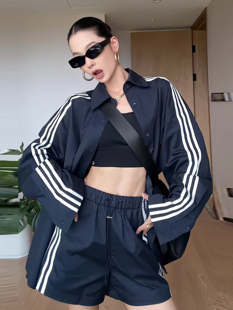 Blue Sports Suit Women's Summer New Fashionable Striped Sunscreen Shirt Elastic Waist Shorts Two-Piece Set Cotton Long Sleeve
Blue Sports Suit Women's Summer New Fashionable Striped Sunscreen Shirt Elastic Waist Shorts Two-Piece Set Cotton Long Sleeve