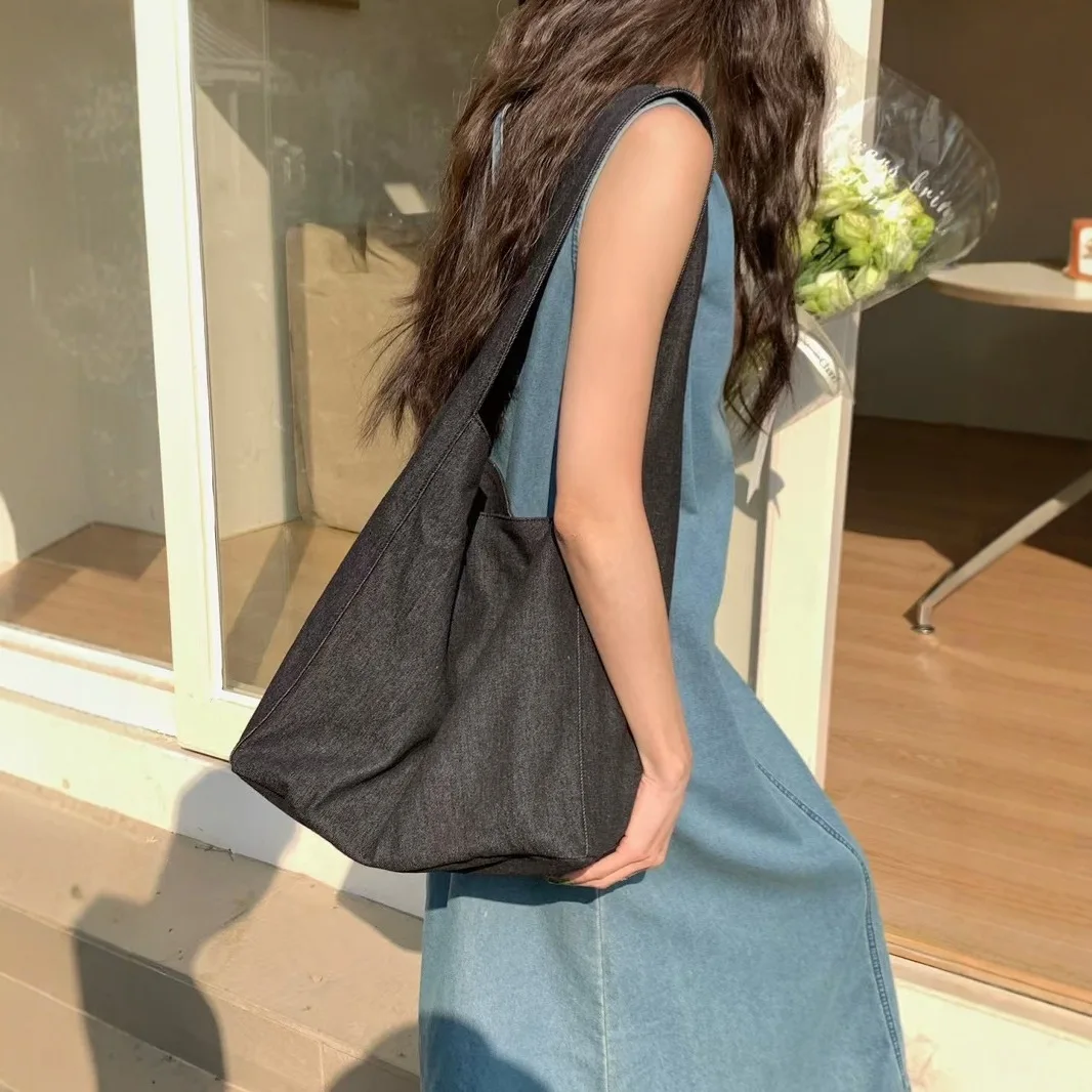 Large Tote Bag for Women Casual Shoulder Hobo Bag Lightweight Handbag with Wide Strap
Large Tote Bag for Women Casual Shoulder Hobo Bag Lightweight Handbag with Wide Strap