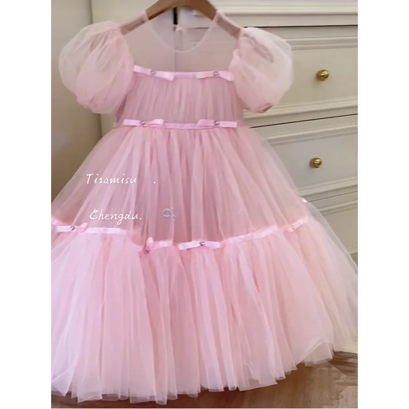 2025Korean Children's Clothing Girls Pink Dress Spring Summer Stylish Children's High-end First Birthday Performance Dress Mesh
2025Korean Children's Clothing Girls Pink Dress Spring Summer Stylish Children's High-end First Birthday Performance Dress Mesh