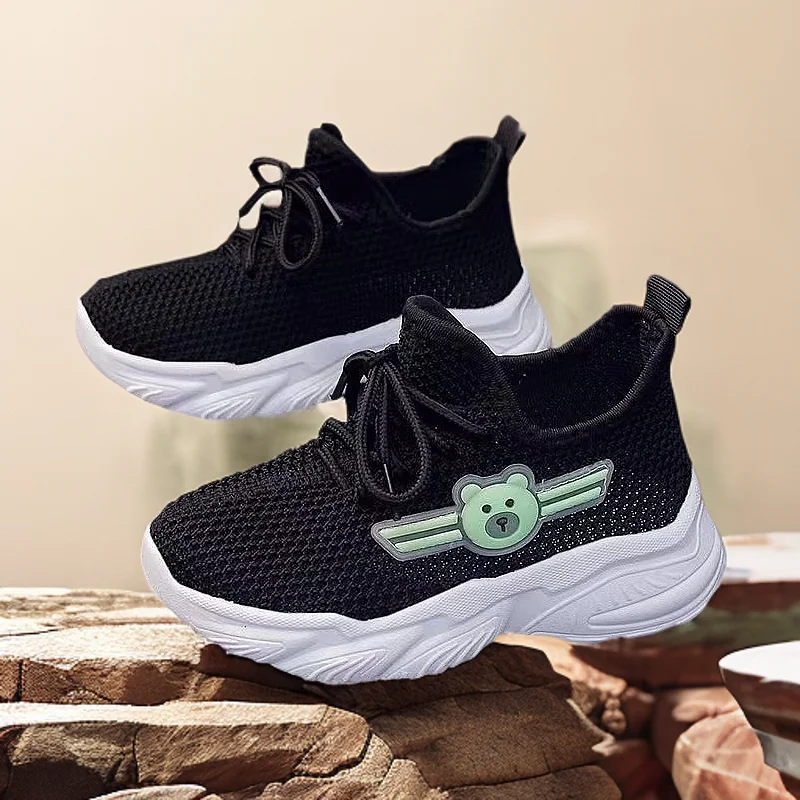 Boys and girls shoes children's sports shoes new Korean version mesh shoes kindergarten indoor shoes children's shoes
Boys and girls shoes children's sports shoes new Korean version mesh shoes kindergarten indoor shoes children's shoes