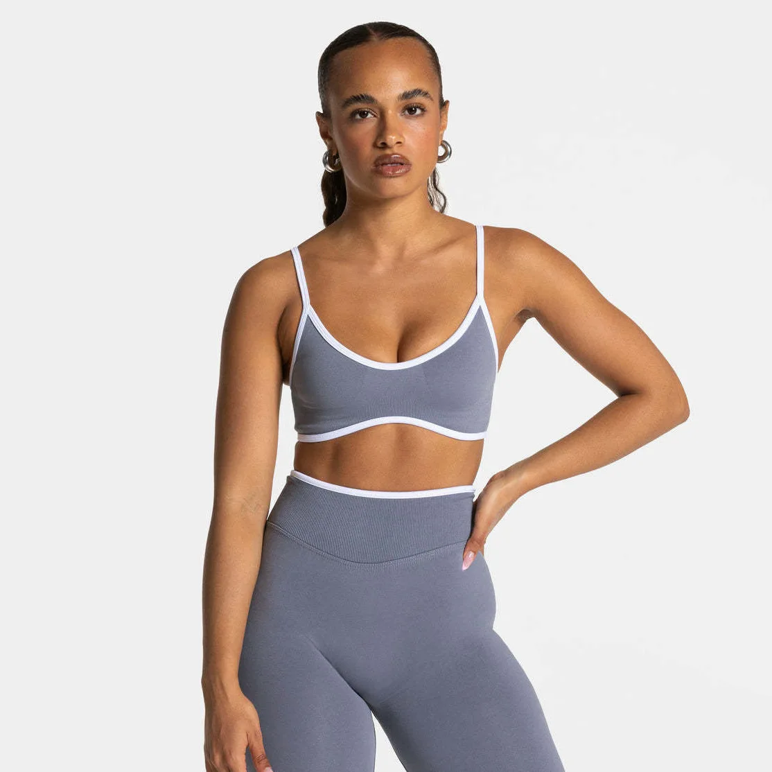 Новое поступление, женские спортивные бюстгальтеры с цветными блоками, плотные, высокоэластичные, тонкие, для похудения, для фитнеса, тренажерного зала, йоги, бюстгальтеры
Новое поступление, женские спортивные бюстгальтеры с цветными блоками, плотные, высокоэластичные, тонкие, для похудения, для фитнеса, тренажерного зала, йоги, бюстгальтеры