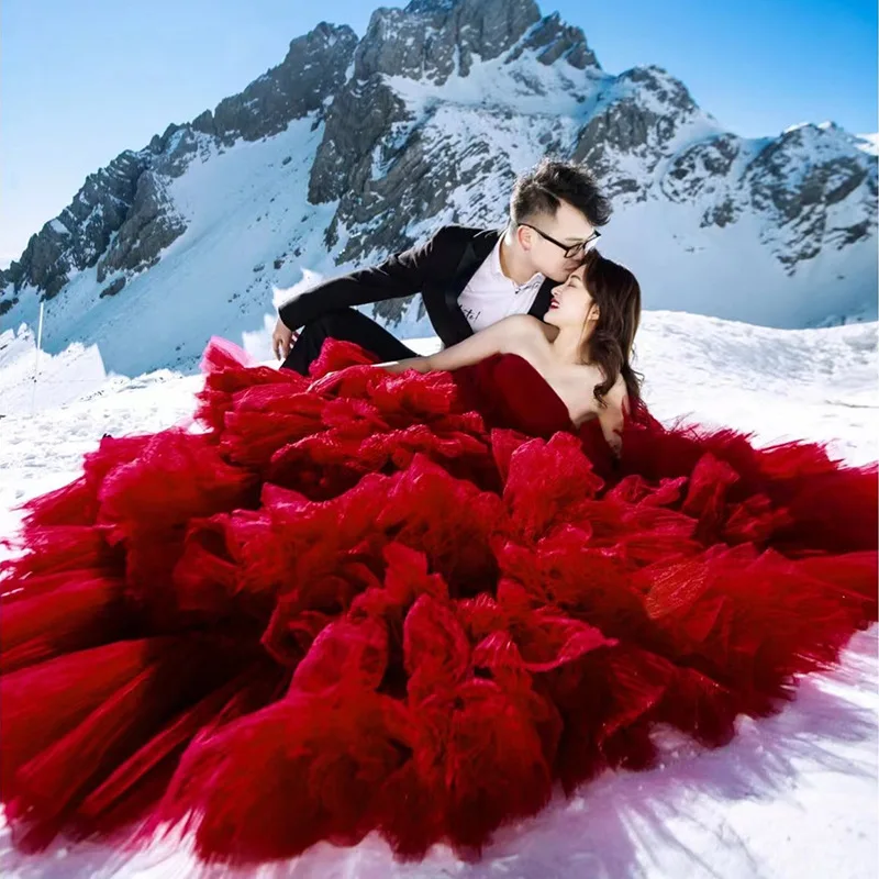 Red Wedding Dress Strapless Dress Travel Photography Princess Sleeveless Fluffy Wedding Dress Banquet Party Dress Customized
Red Wedding Dress Strapless Dress Travel Photography Princess Sleeveless Fluffy Wedding Dress Banquet Party Dress Customized