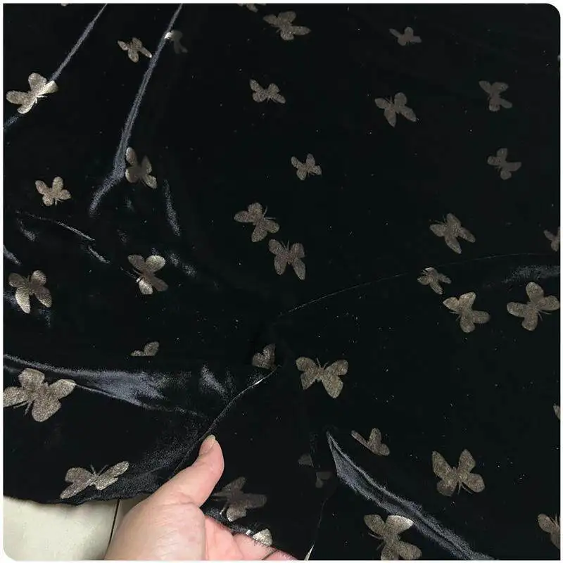 Gray Butterfly Printed Mulberry Silk Velvet Fabric Cotton Base Cloth for Shirts Slip Dresses Cheongsams Pajamas
Gray Butterfly Printed Mulberry Silk Velvet Fabric Cotton Base Cloth for Shirts Slip Dresses Cheongsams Pajamas