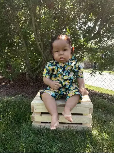 Индивидуальная ограниченная поставка 28 дюймов Reborn Baby Liam Темная кожа уже готовая кукла с различным платьем
Индивидуальная ограниченная поставка 28 дюймов Reborn Baby Liam Темная кожа уже готовая кукла с различным платьем
