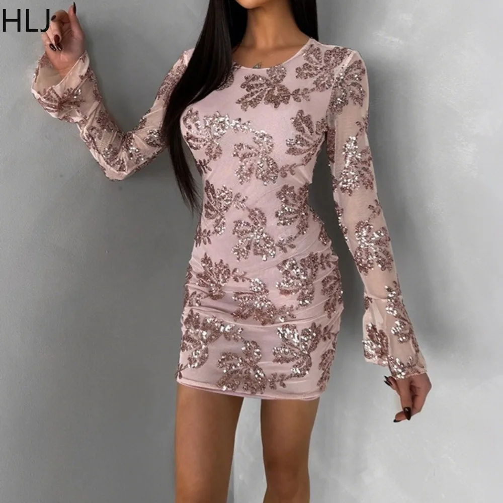HLJ Spring New Sexy Sequin Patchwork Bodycon Dresses for Woman Mesh Shining Long Sleeves Dress Female Streetwear Vestidos 2025
HLJ Spring New Sexy Sequin Patchwork Bodycon Dresses for Woman Mesh Shining Long Sleeves Dress Female Streetwear Vestidos 2025