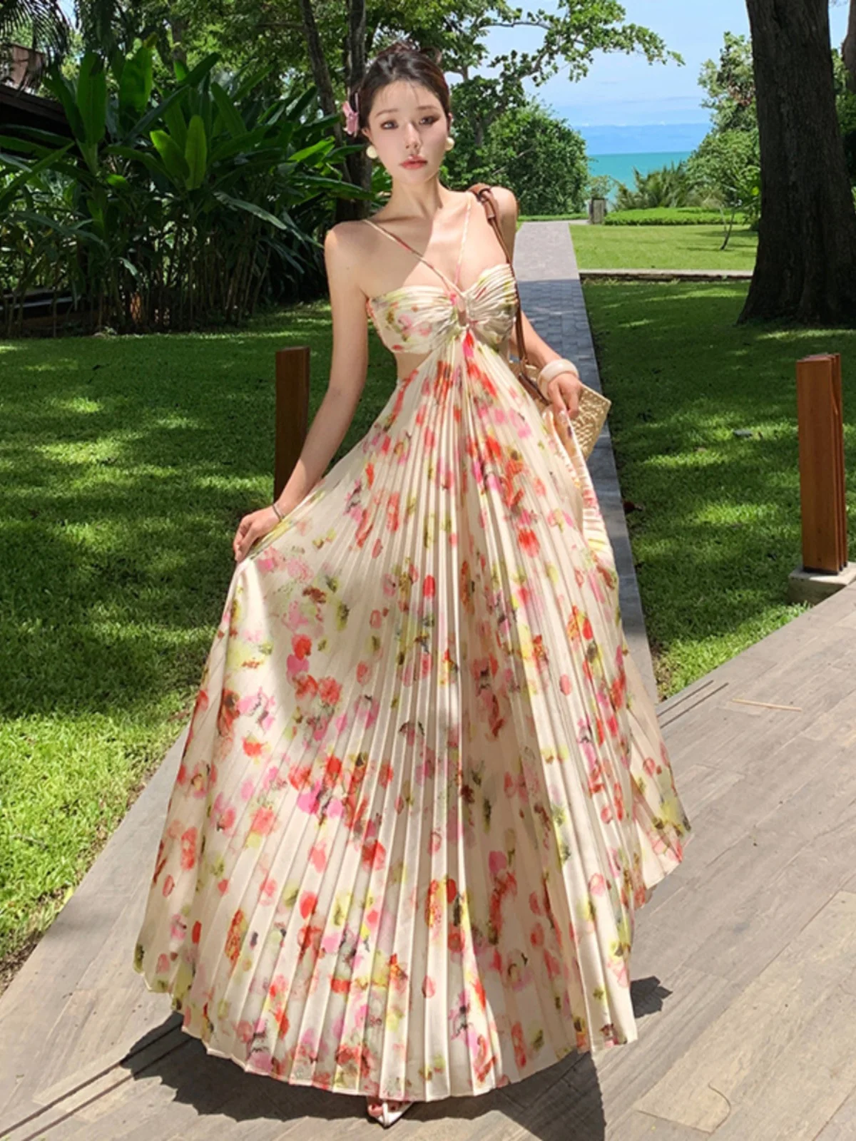 Beach Vacation Style Floral Print Off-Shoulder Maxi Dress Sexy Summer Beach Skirt Casual City Commute Street Style Date Suitable
Beach Vacation Style Floral Print Off-Shoulder Maxi Dress Sexy Summer Beach Skirt Casual City Commute Street Style Date Suitable