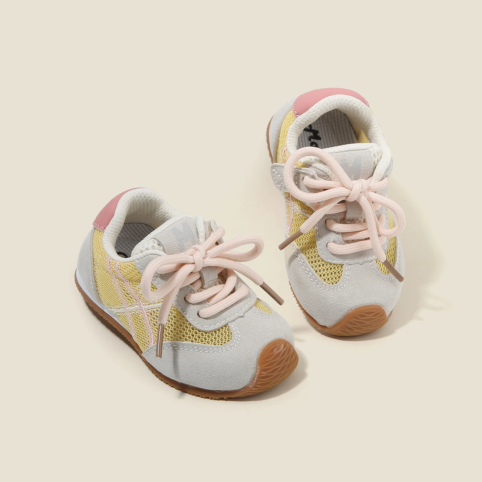 Children's baby learning shoes for boys and girls; versatile infant new spring children's sports shoes with single lining
Children's baby learning shoes for boys and girls; versatile infant new spring children's sports shoes with single lining