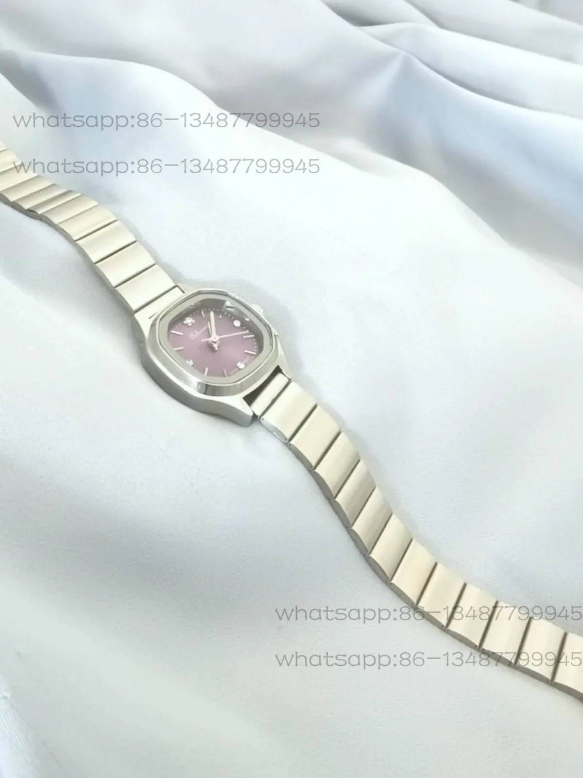 Niche Light All-copper Cowhide Imported Movement Purple Dial Retro Literary Schoolgirl Waterproof Quartz Watch
Niche Light All-copper Cowhide Imported Movement Purple Dial Retro Literary Schoolgirl Waterproof Quartz Watch