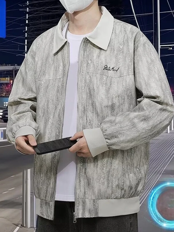 Мужская куртка-бомбер больших размеров в американском стиле, с воротником-стойкой, в стиле рабочей одежды, с модным дизайном на молнии, для повседневной носки
Мужская куртка-бомбер больших размеров в американском стиле, с воротником-стойкой, в стиле рабочей одежды, с модным дизайном на молнии, для повседневной носки