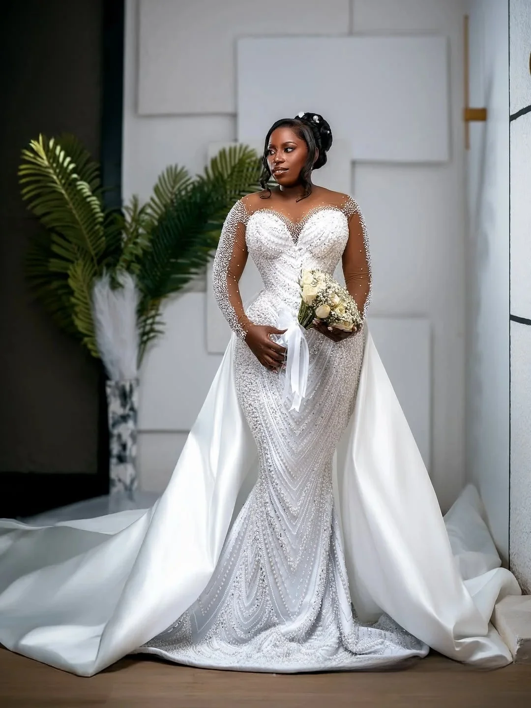Luxurious Mermaid Lace Crystal Bead Women's Wedding Dress Sexy V-Neck Long Sleeved Detachable African Bride Dress Customized
Luxurious Mermaid Lace Crystal Bead Women's Wedding Dress Sexy V-Neck Long Sleeved Detachable African Bride Dress Customized