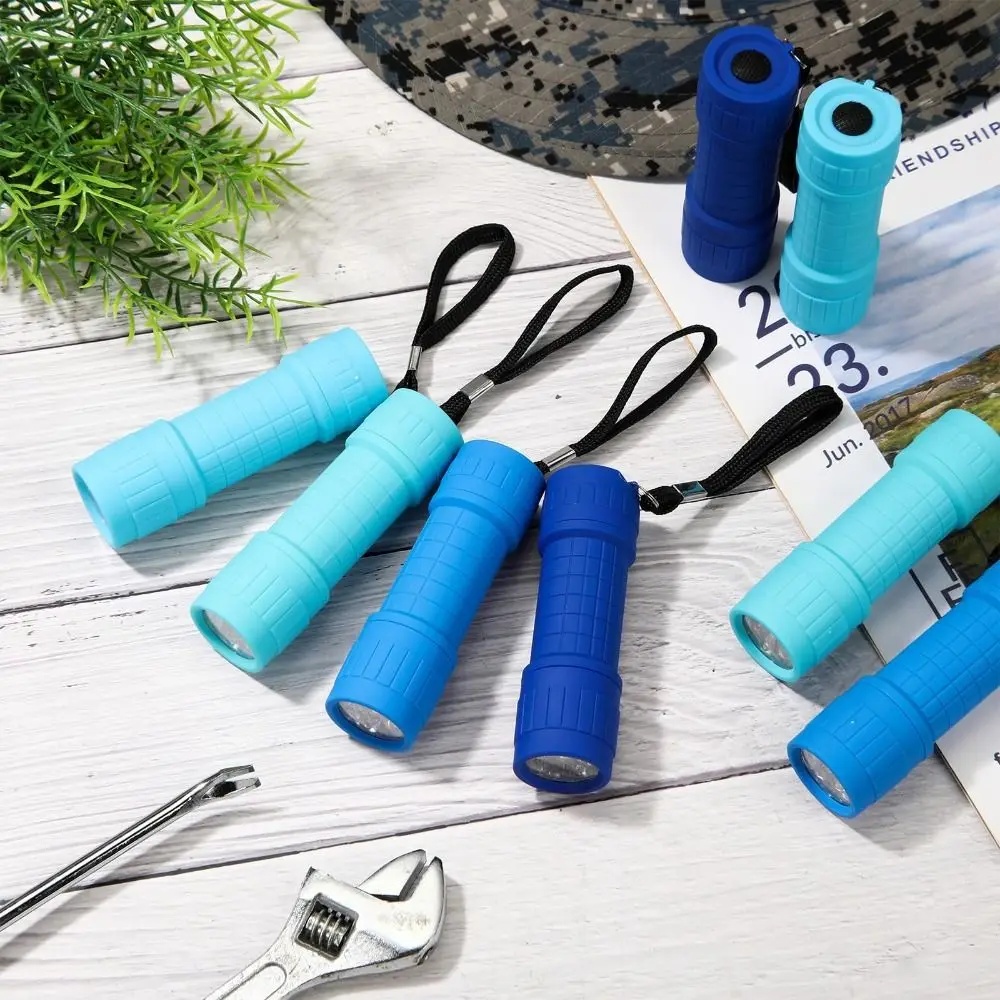 6PCS High Quality Mini LED Flashlight Assorted Colors Waterproof Handheld Torch Durable Emergency Flashlight Power Outage 
6PCS High Quality Mini LED Flashlight Assorted Colors Waterproof Handheld Torch Durable Emergency Flashlight Power Outage