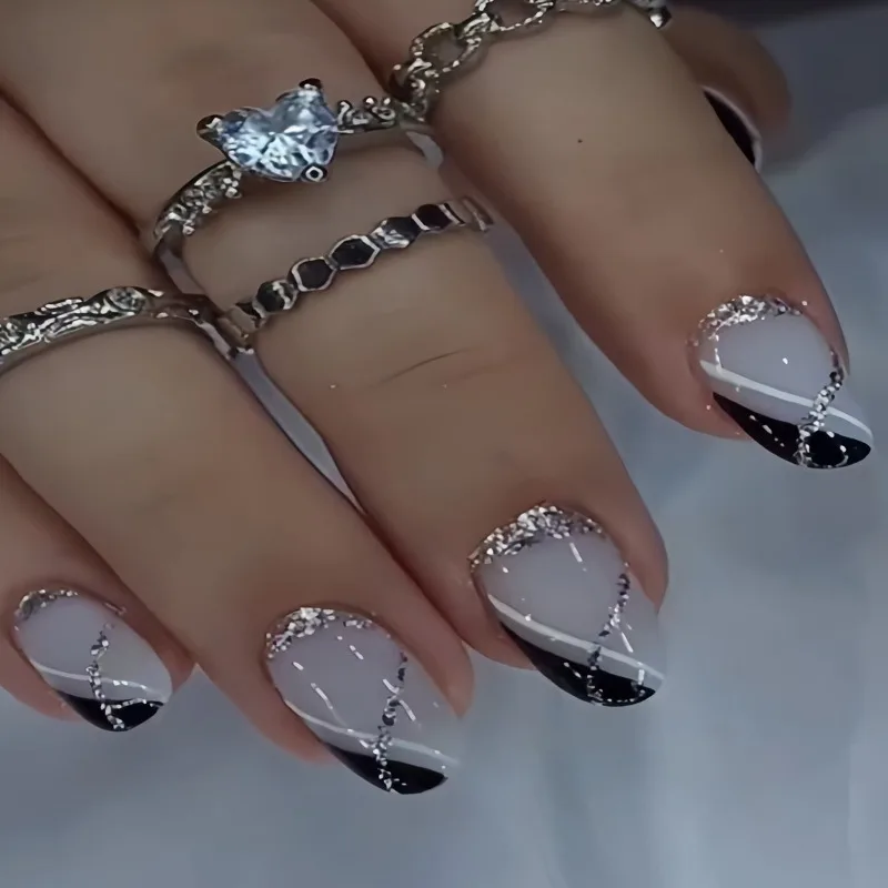 24pcs Oval False Nails Short Medium Black and White Line Summer Nails Press on Simple Glitter Fake Nails with Design Wholesale
24pcs Oval False Nails Short Medium Black and White Line Summer Nails Press on Simple Glitter Fake Nails with Design Wholesale