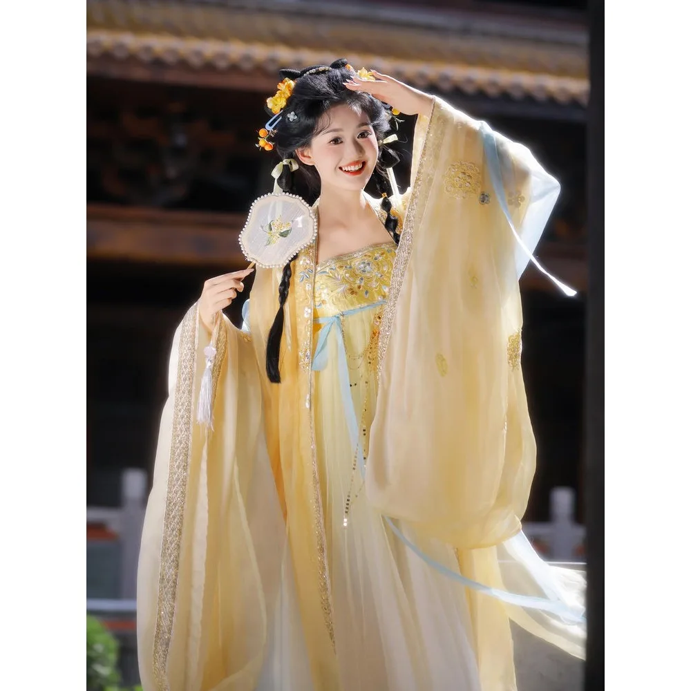 Tang-made improved daily Hanfu, small highness embroidered chest-length skirt, ancient girl's big-sleeved shirt
Tang-made improved daily Hanfu, small highness embroidered chest-length skirt, ancient girl's big-sleeved shirt