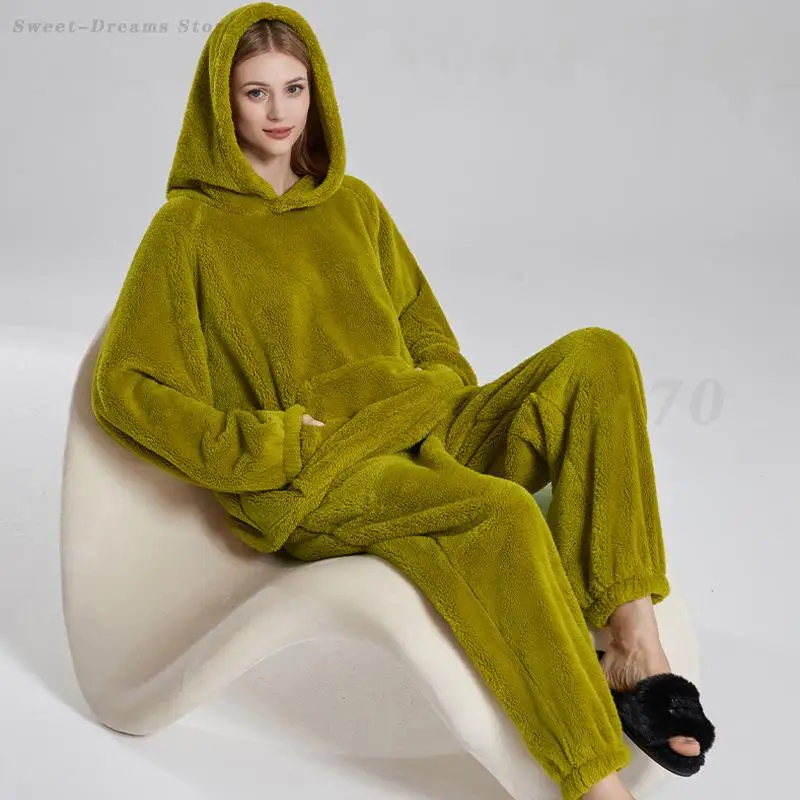 Женский пижамный комплект из кораллового флиса, осень-зима, плотная домашняя одежда с длинными рукавами, одежда для сна, фланелевая толстовка с капюшоном, топ и брюки, пижамный костюм
Женский пижамный комплект из кораллового флиса, осень-зима, плотная домашняя одежда с длинными рукавами, одежда для сна, фланелевая толстовка с капюшоном, топ и брюки, пижамный костюм