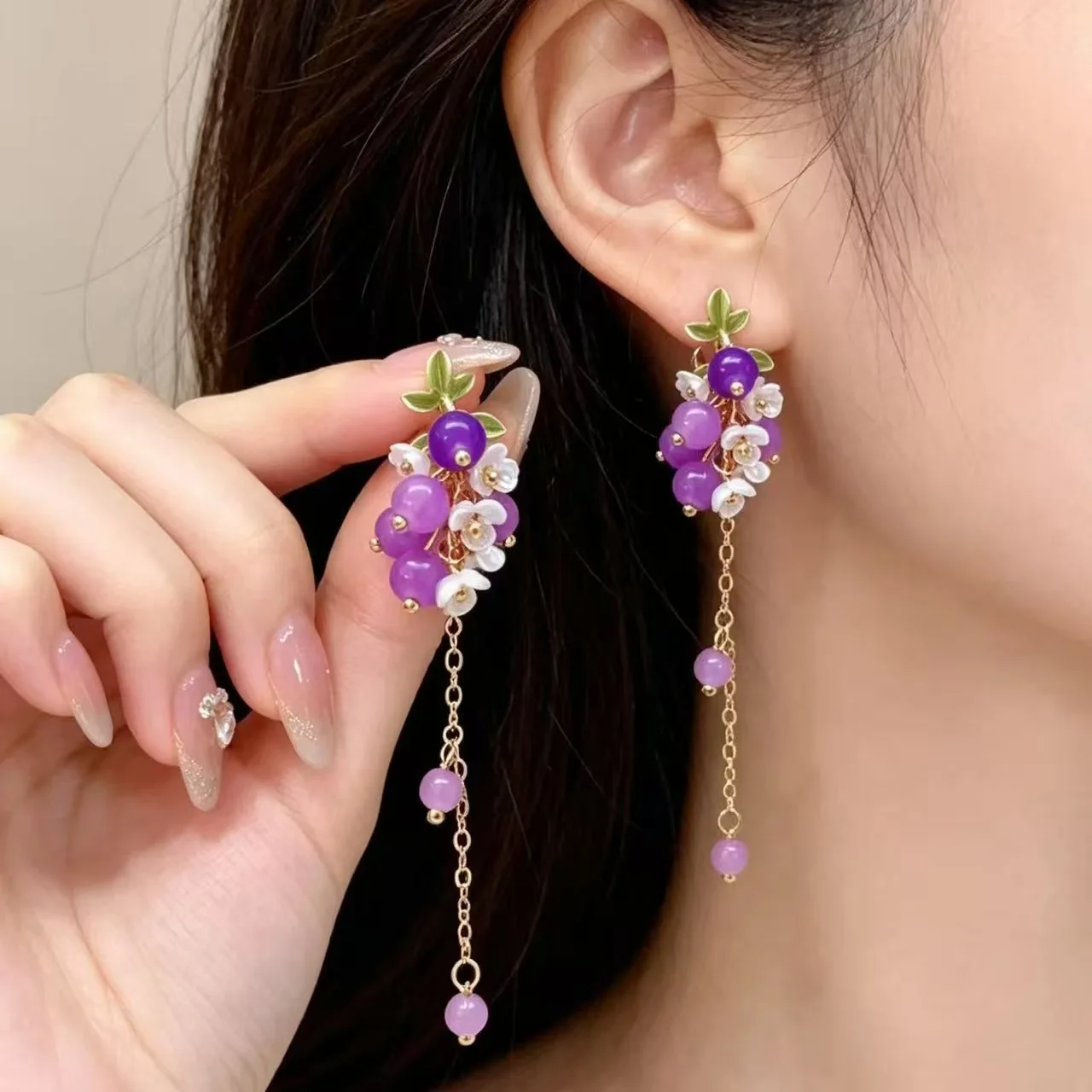 Summer Holiday Small Fresh Purple Grape Tassel Earrings for Women Fairy Style Slim and Long Earrings, Pearl Flower Earrings
Summer Holiday Small Fresh Purple Grape Tassel Earrings for Women Fairy Style Slim and Long Earrings, Pearl Flower Earrings