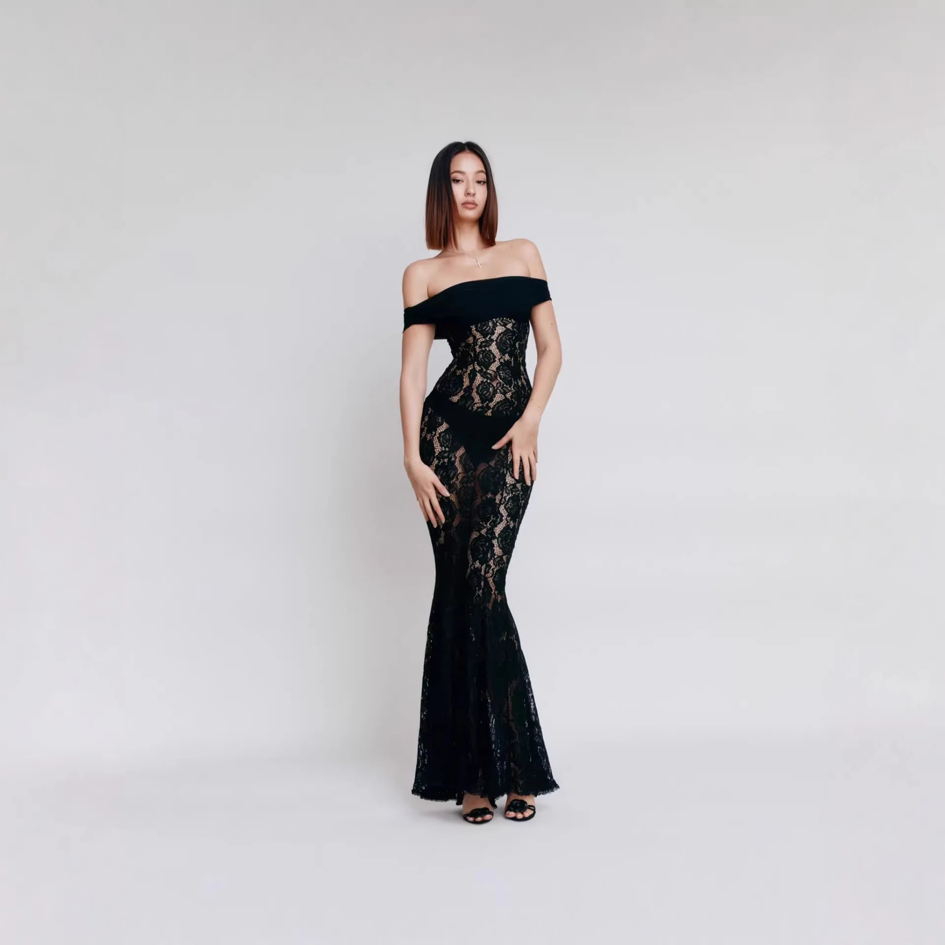 Sexy V Neck Lace Bodycon Dress Long Sleeve See Through French Style Dresses Spring Summer
Sexy V Neck Lace Bodycon Dress Long Sleeve See Through French Style Dresses Spring Summer