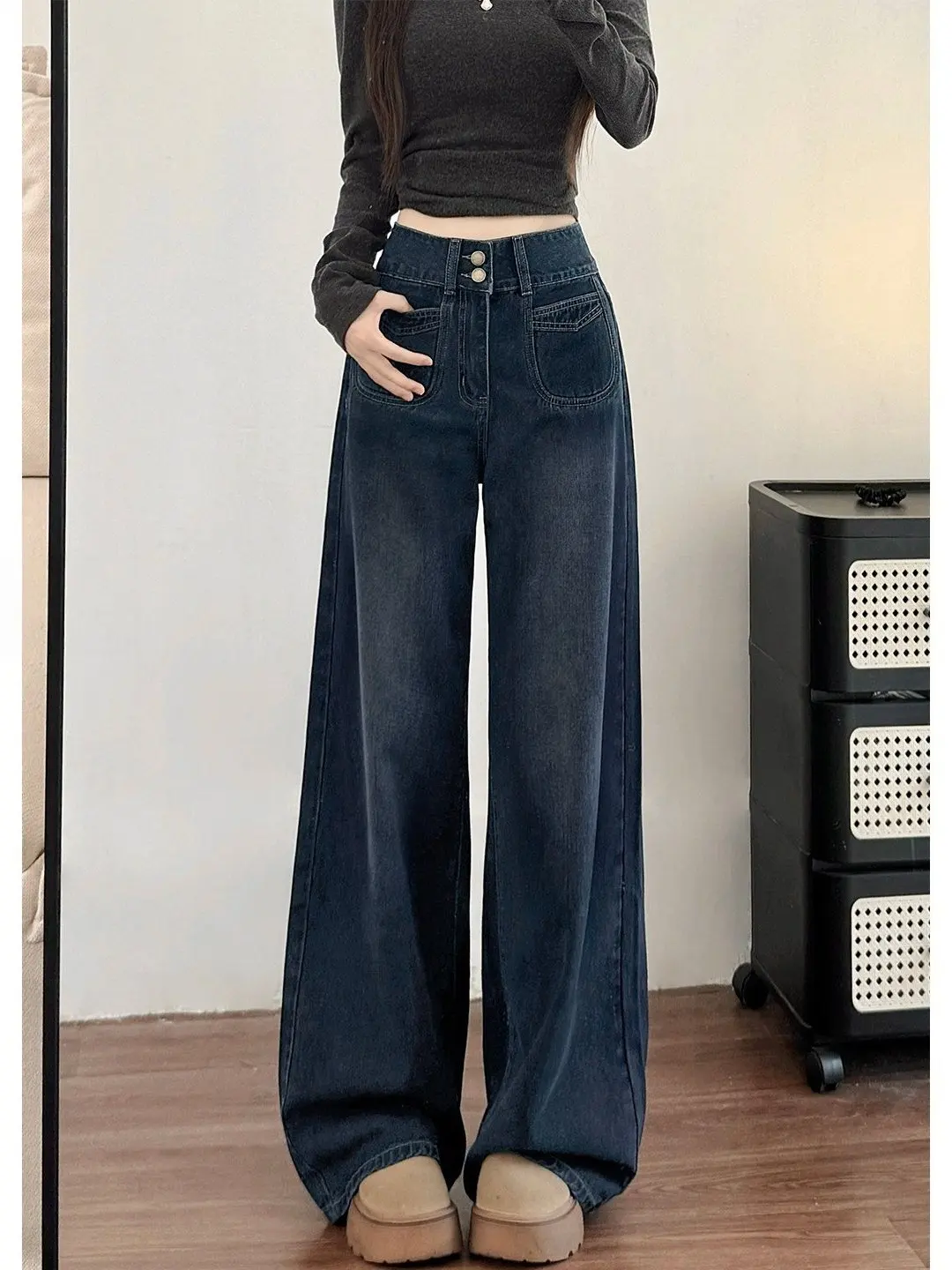 American Retro Straight Leg Jeans Women's Spring New plus Size Loose Wide Leg Pants for Pear Shaped Body High Waist Denim
American Retro Straight Leg Jeans Women's Spring New plus Size Loose Wide Leg Pants for Pear Shaped Body High Waist Denim