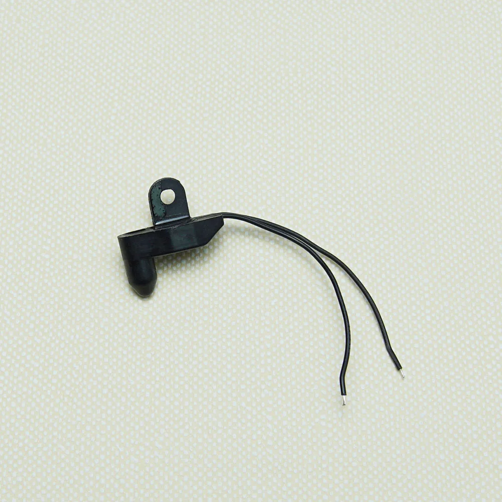 31217286 Door rearview mirror temperature sensor For Volvo XC60 2009 2010 2011 2012 2013 2014 2015Ambient Air Temperature Sensor
31217286 Door rearview mirror temperature sensor For Volvo XC60 2009 2010 2011 2012 2013 2014 2015Ambient Air Temperature Sensor