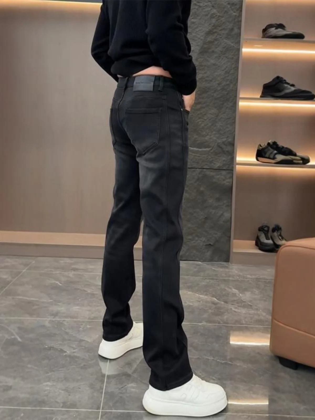 Fall New Men's High End Waed Bla Casual Jeans European Sle Versatile Wide Leg Straight Long Pants Cotton Stretch Denim
Fall New Men's High End Waed Bla Casual Jeans European Sle Versatile Wide Leg Straight Long Pants Cotton Stretch Denim
