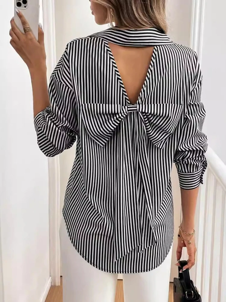 Spring New Women's Loose Fit Western Style New Sweatshirt Crew Neck Long Sleeve Striped Floral Casual Versatile Daily Fashion
Spring New Women's Loose Fit Western Style New Sweatshirt Crew Neck Long Sleeve Striped Floral Casual Versatile Daily Fashion