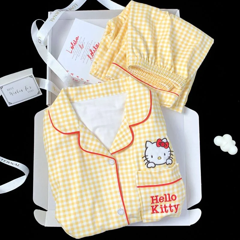 Новые короткие пижамы в стиле аниме «Hello Kitty Kuromi», кавайные свободные пижамы с героями мультфильмов, пижамные комплекты, короткая одежда, подарки на день рождения для девочек
Новые короткие пижамы в стиле аниме «Hello Kitty Kuromi», кавайные свободные пижамы с героями мультфильмов, пижамные комплекты, короткая одежда, подарки на день рождения для девочек