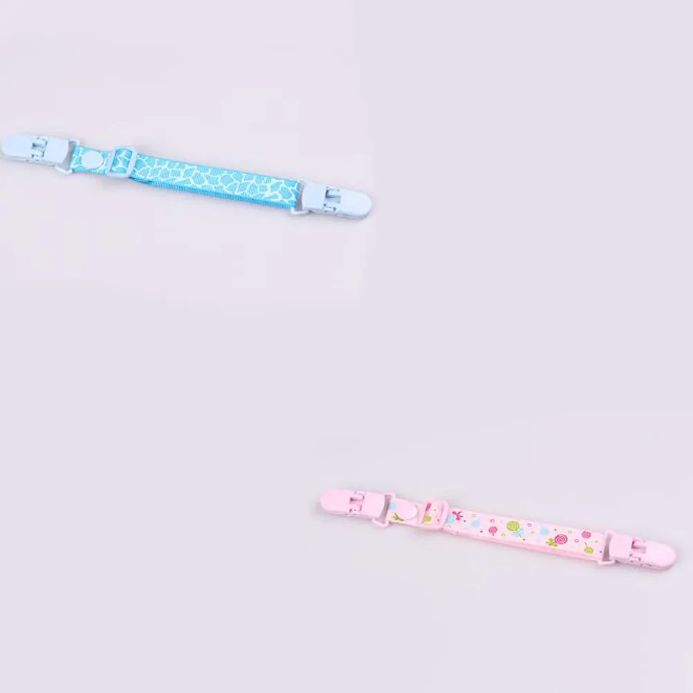 Набор из 4 зажимов для детских слюнявчиков: регулируемые, с принтом, прочные, долговечные, портативные аксессуары для кормления детей
Набор из 4 зажимов для детских слюнявчиков: регулируемые, с принтом, прочные, долговечные, портативные аксессуары для кормления детей