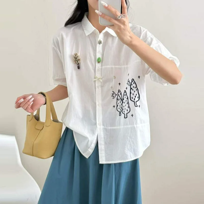 Japanese Sweet Mori Girl Cartoon Tree Embroidery Cotton Shirts Women Summer Turn Down Collar Short Sleeve Casual Loose Blouse
Japanese Sweet Mori Girl Cartoon Tree Embroidery Cotton Shirts Women Summer Turn Down Collar Short Sleeve Casual Loose Blouse