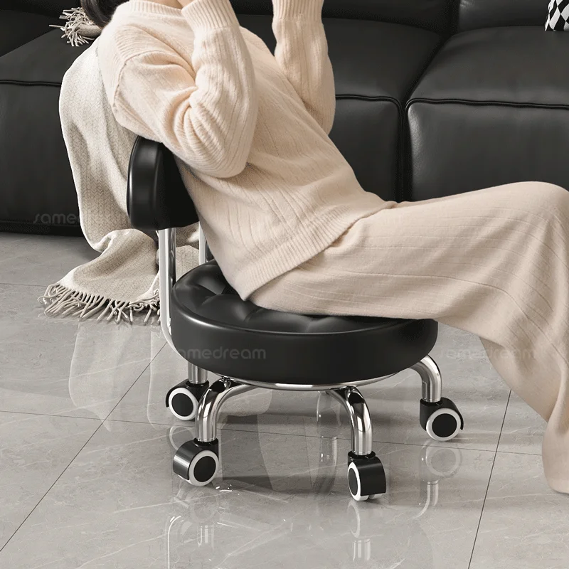 Italian universal wheel small stool pulley mobile stool household low stool with baby living room with wheel back small chair
Italian universal wheel small stool pulley mobile stool household low stool with baby living room with wheel back small chair