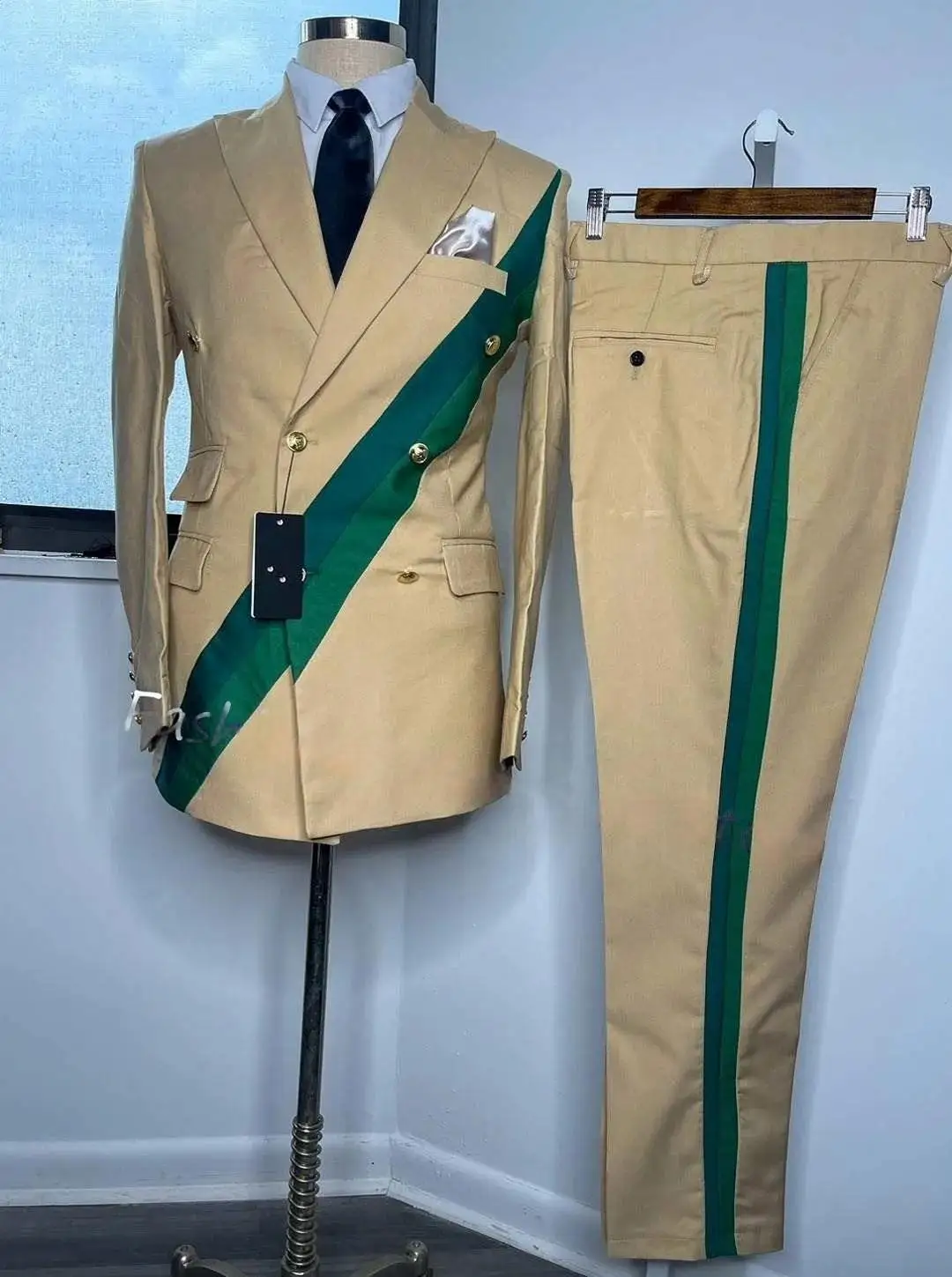 Men's 2-Piece Suit, Double Breasted Blazer with Stripe Detail and Pants Set for Wedding, Prom and Formal Gala Events.
Men's 2-Piece Suit, Double Breasted Blazer with Stripe Detail and Pants Set for Wedding, Prom and Formal Gala Events.
