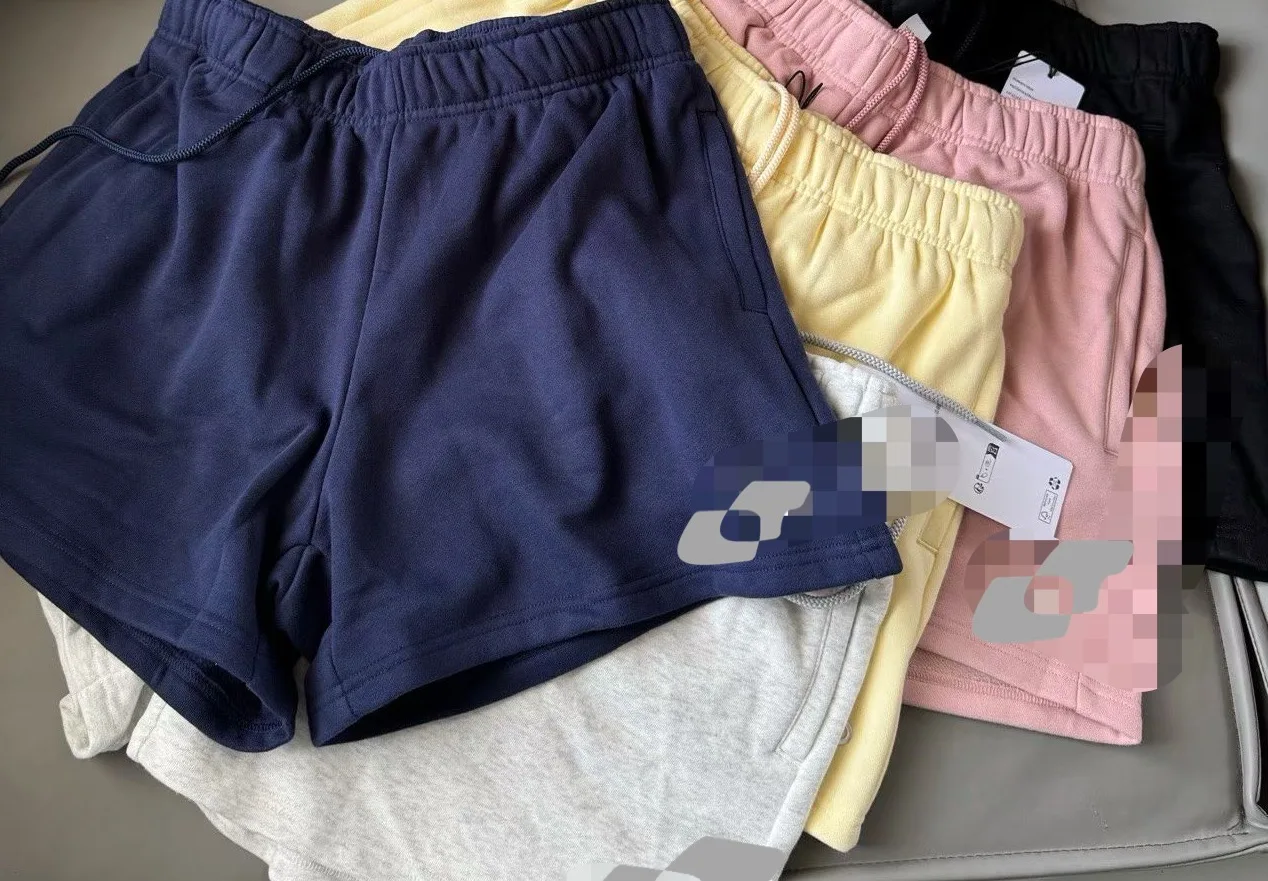 Women's Loose Fit High Waist Cotton Shorts Breathable Running Sports Wear Summer Casual Versatile Three-quarter Length Hot Pants
Women's Loose Fit High Waist Cotton Shorts Breathable Running Sports Wear Summer Casual Versatile Three-quarter Length Hot Pants