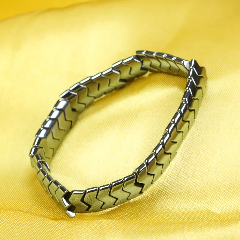 Natural Terahertz Bracelet Bracelet, Fashionable and Simple for Men and Women, Suitable for Daily Wear
Natural Terahertz Bracelet Bracelet, Fashionable and Simple for Men and Women, Suitable for Daily Wear