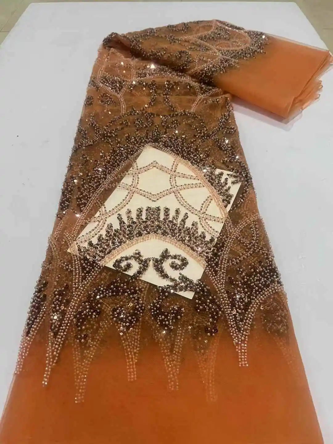 African Sequins Beaded Groom Lace Fabric High Quality French Tulle Lace Fabric 2025 Embroidery Nigerian Lace Fabrics ,CD
African Sequins Beaded Groom Lace Fabric High Quality French Tulle Lace Fabric 2025 Embroidery Nigerian Lace Fabrics ,CD