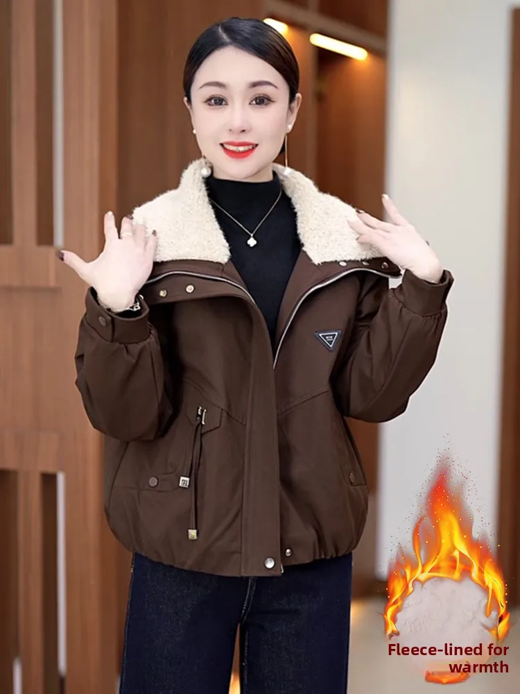 Thiened Floing down Cotton Jaet Women's Winter Coat Warm Fur Collar Cotton Padded Coat Korean Sle Loose Fit Zipper
Thiened Floing down Cotton Jaet Women's Winter Coat Warm Fur Collar Cotton Padded Coat Korean Sle Loose Fit Zipper