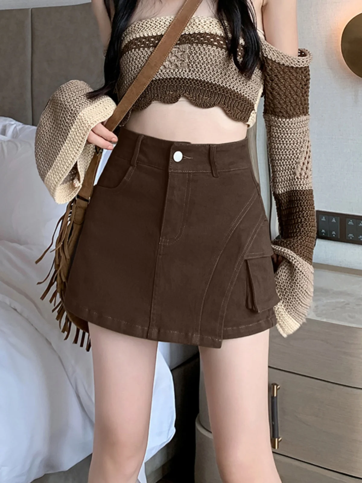 Женская юбка-карго с завышенной талией, коричневая или черная однотонная мини-юбка трапециевидной формы на осень, 2024
Женская юбка-карго с завышенной талией, коричневая или черная однотонная мини-юбка трапециевидной формы на осень, 2024