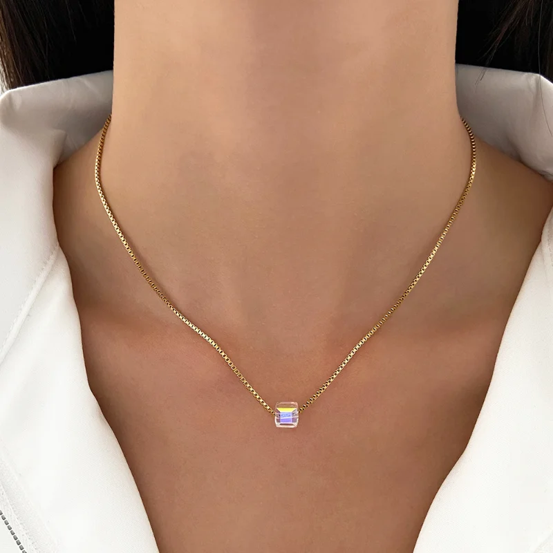 Fashion Temperament Transparent Color Bead Necklace for Women Men Simple Stainless Steel Geometric Chain Lovers Jewelry Gift
Fashion Temperament Transparent Color Bead Necklace for Women Men Simple Stainless Steel Geometric Chain Lovers Jewelry Gift