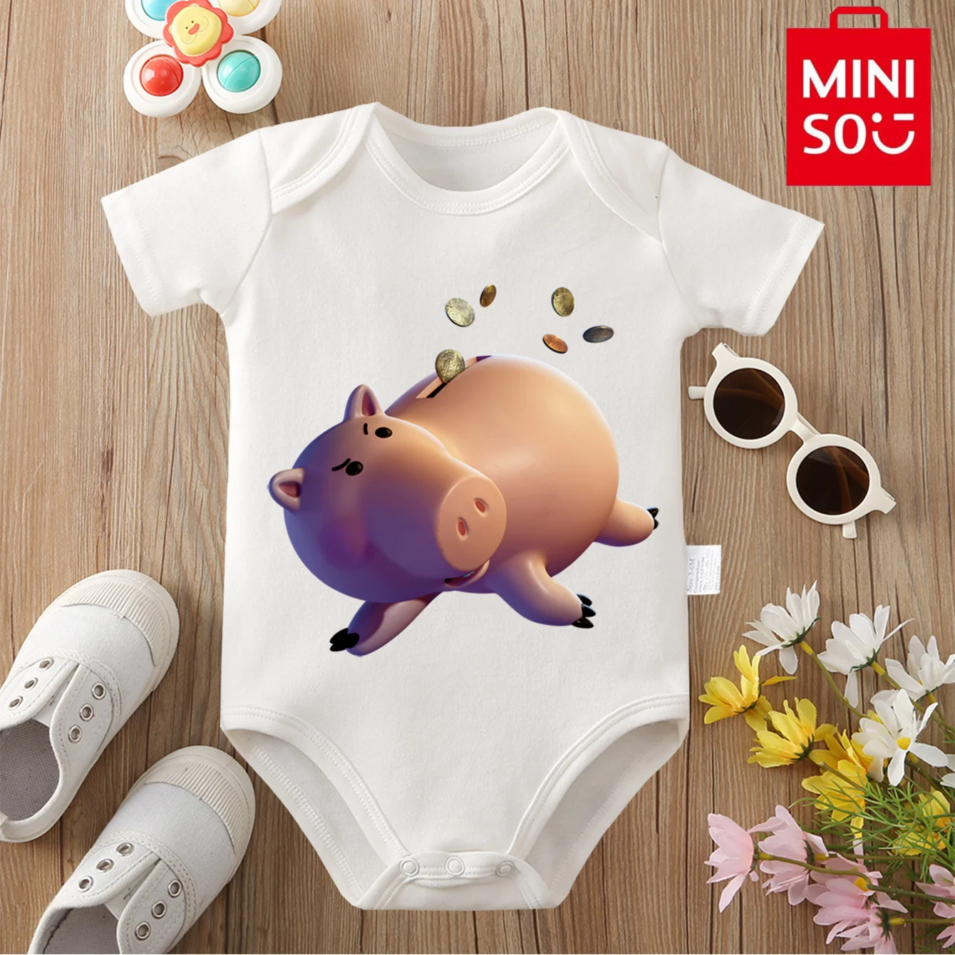 MINISO & Disney Jointly подпись, 100% хлопок, детская одежда, детский комбинезон, боди «История игрушек», «Спилка», милый принт для новорожденных от 0 до 12 месяцев
MINISO & Disney Jointly подпись, 100% хлопок, детская одежда, детский комбинезон, боди «История игрушек», «Спилка», милый принт для новорожденных от 0 до 12 месяцев