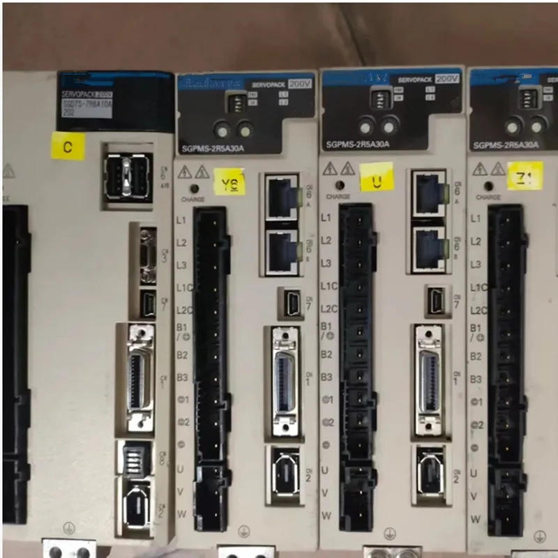 Новый оригинальный привод SGDV-2R8A01B002000 SGD7S-2R8A00A002 SGD7S-5R5A00B202 SGD7S-2R8A30A002 SGD7S-1R6A00A002 SGD7S-1R6A30A002
Новый оригинальный привод SGDV-2R8A01B002000 SGD7S-2R8A00A002 SGD7S-5R5A00B202 SGD7S-2R8A30A002 SGD7S-1R6A00A002 SGD7S-1R6A30A002