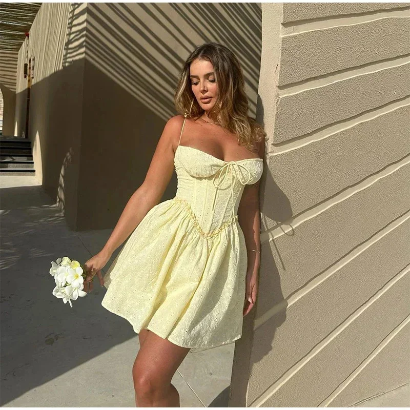 Sexy Backless Solid Hollow Out Mini Dress Women Summer Embroidery A Line Chic Bandage Lace Up Sling Dresses Lady Party Club Robe
Sexy Backless Solid Hollow Out Mini Dress Women Summer Embroidery A Line Chic Bandage Lace Up Sling Dresses Lady Party Club Robe