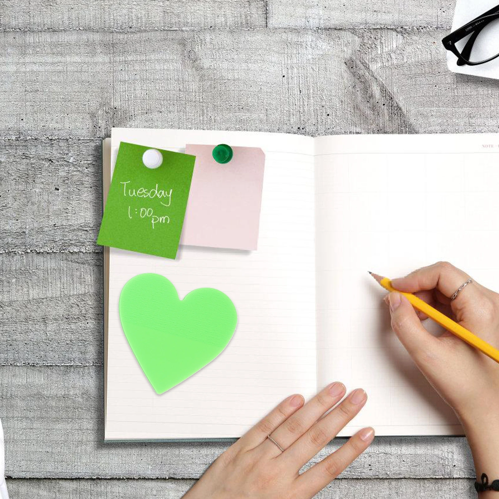 8 Pcs Love Note Pad Daily Use Pads during The Day Self-adhesive Paper Small Memo
8 Pcs Love Note Pad Daily Use Pads during The Day Self-adhesive Paper Small Memo
