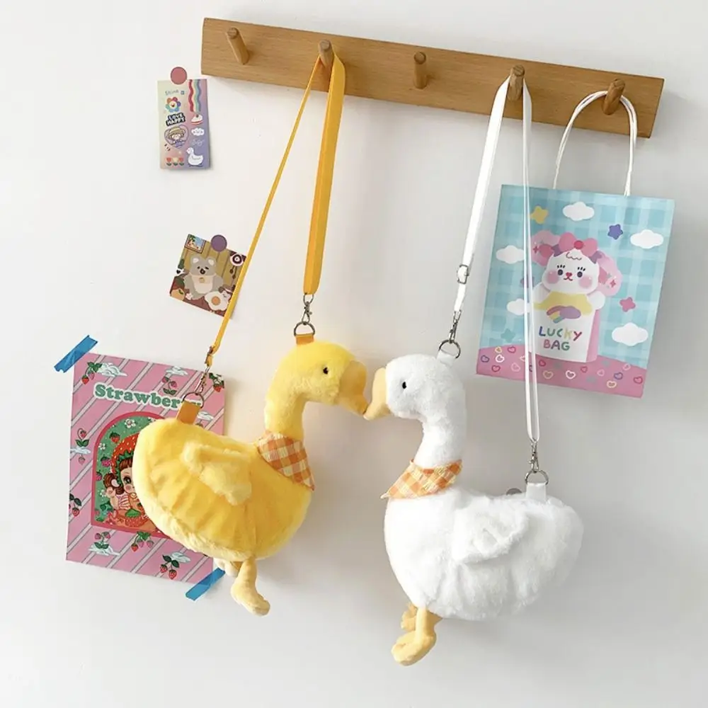 Lightweight Zipper Big Goose Plush Bag Fluffy Doll Solid Color Cute Duck Crossbody Bag Large Capacity Shoulder Bags Travel
Lightweight Zipper Big Goose Plush Bag Fluffy Doll Solid Color Cute Duck Crossbody Bag Large Capacity Shoulder Bags Travel