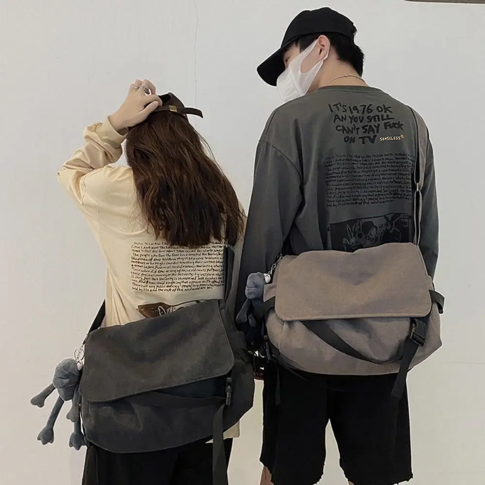 New Trendy Large-capacity Canvas Tote Bag Versatile Cross-body Messenger Bag Wear-resistant Casual Shoulder Bag School
New Trendy Large-capacity Canvas Tote Bag Versatile Cross-body Messenger Bag Wear-resistant Casual Shoulder Bag School
