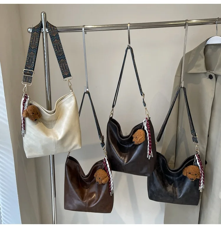 Women PU Leather Tote Bag Vintage Style Large Capacity Shoulder Bags Boho Wide Strap Crossbody Bag Shopping Travel Handbag
Women PU Leather Tote Bag Vintage Style Large Capacity Shoulder Bags Boho Wide Strap Crossbody Bag Shopping Travel Handbag
