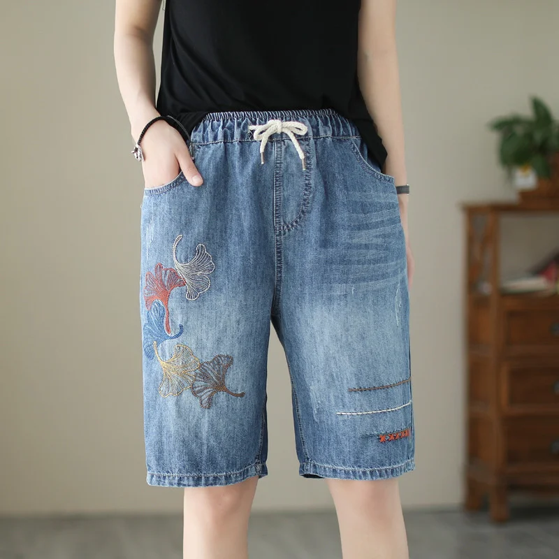 Summer Women Shorts Jeans Vintage Floral Embroidered Denim Pants Capris Shorts Korean Streetwear High Waist Jeans Shorts
Summer Women Shorts Jeans Vintage Floral Embroidered Denim Pants Capris Shorts Korean Streetwear High Waist Jeans Shorts