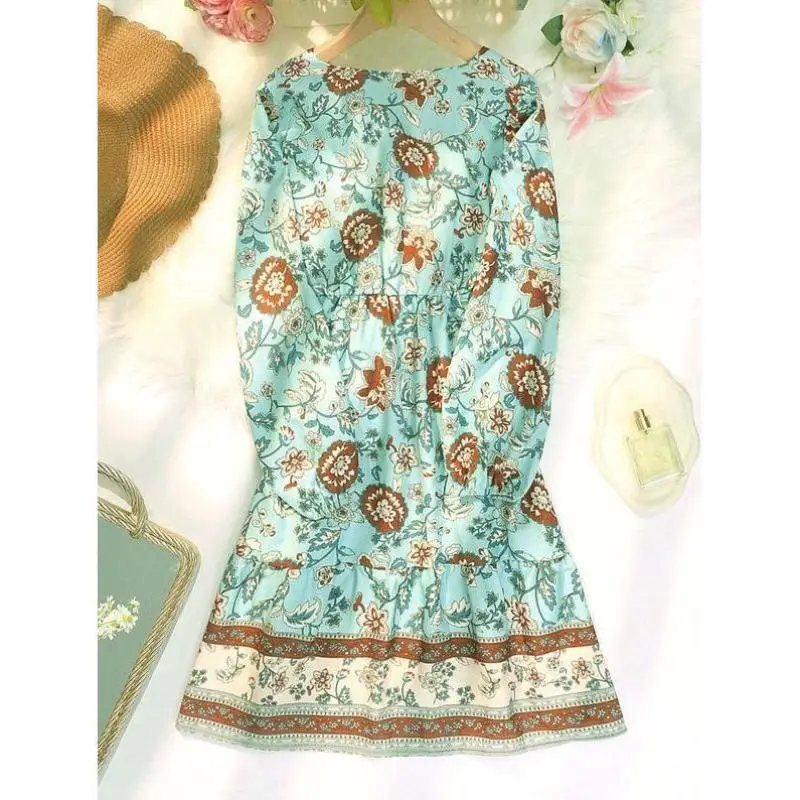 Женский повседневный спортивный костюм с цветочным узором и пуговицами спереди в этническом стиле Seven Sve, длина осеннего сезона, трансграничная новая модель
Женский повседневный спортивный костюм с цветочным узором и пуговицами спереди в этническом стиле Seven Sve, длина осеннего сезона, трансграничная новая модель