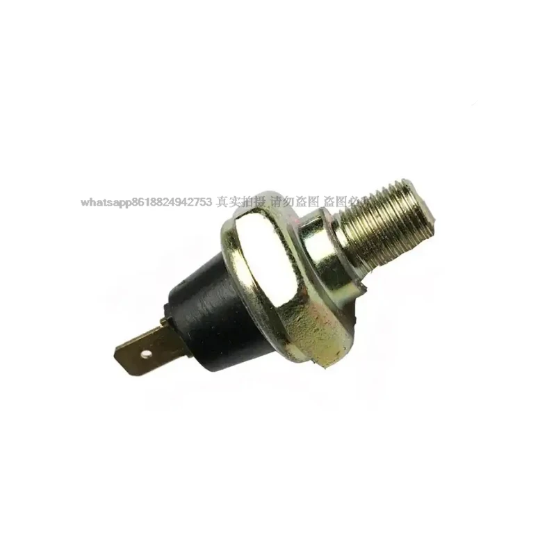 Replacement 757-15420 Diesel Engine Spare Parts Oil Pressure Sensor for Lister Petter LPW2 LPW3 LPW4 Engine
Replacement 757-15420 Diesel Engine Spare Parts Oil Pressure Sensor for Lister Petter LPW2 LPW3 LPW4 Engine