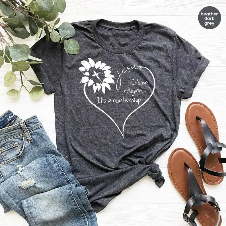 Jesus It's No Religion It's A Relationship T-Shirt Sunflower Heart Shirts Jesus Christ Graphic Shirt Cotton O Neck Short Sleeve
Jesus It's No Religion It's A Relationship T-Shirt Sunflower Heart Shirts Jesus Christ Graphic Shirt Cotton O Neck Short Sleeve